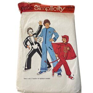 70s Simplicity 6696 Sewing Pattern Size Medium Boys Skeleton Devil Astronaut CUT